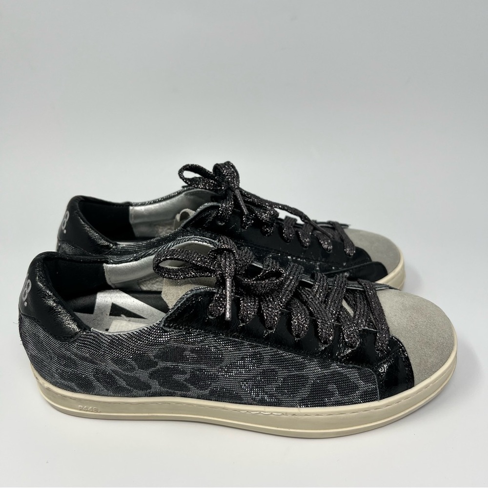 P448 John Sneakers Size 5.5